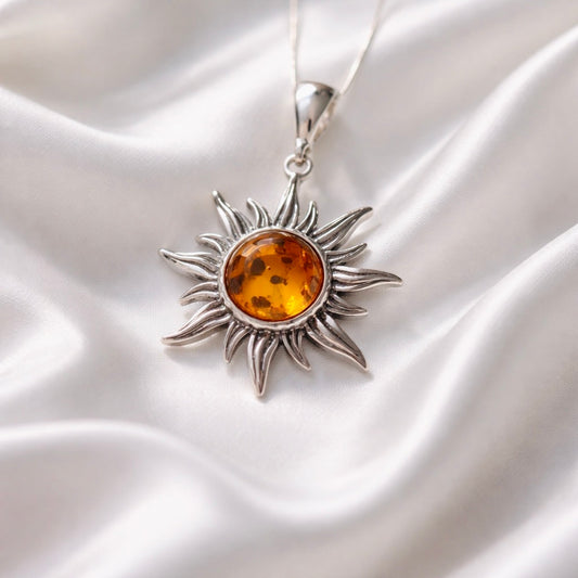 Sonnenanhänger aus 925er Silber mit echtem Bernstein