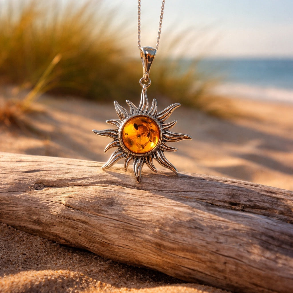 Sonnenanhänger aus 925er Silber mit echtem Bernstein