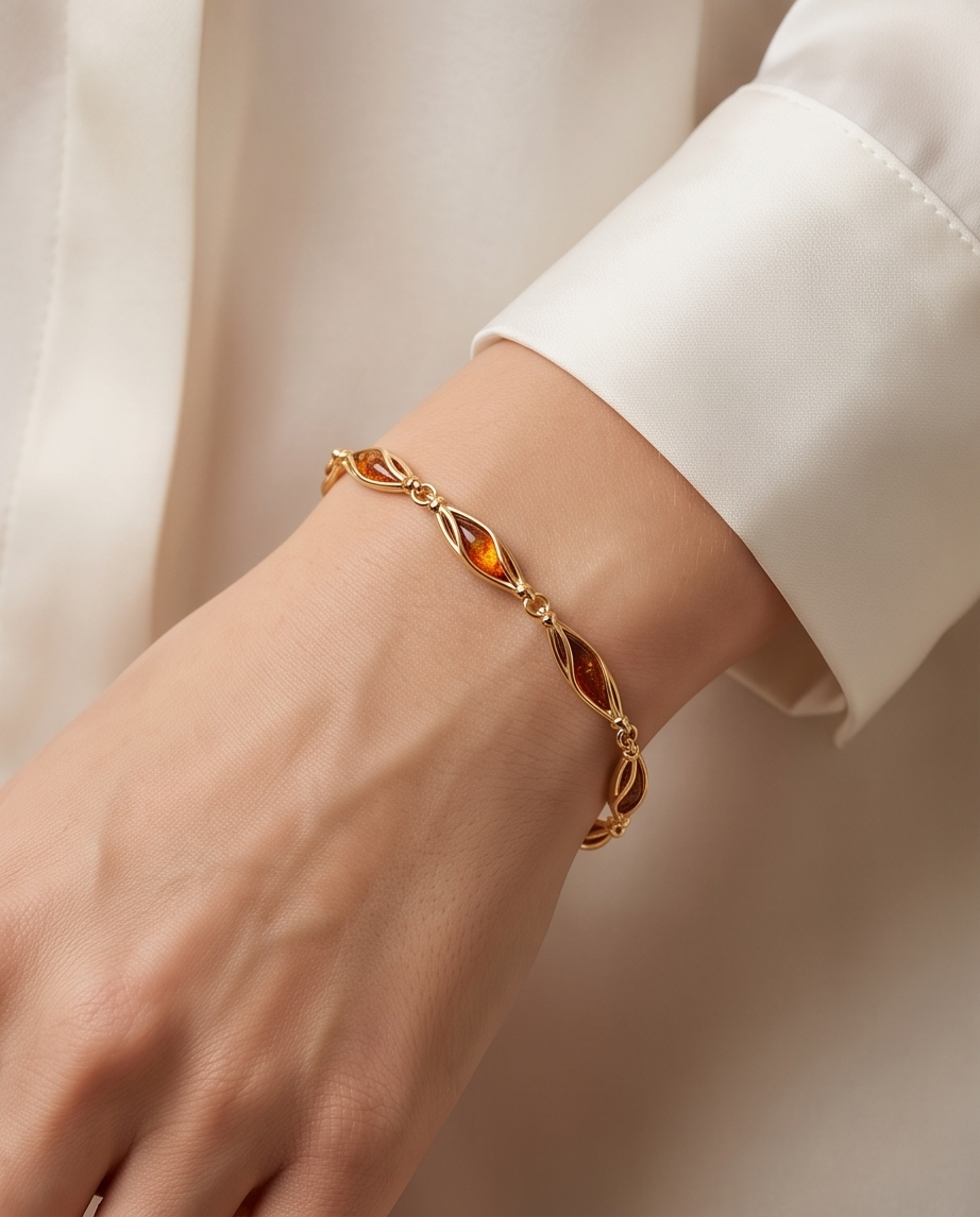 Armband „EMBRACE“ – Bernstein & 925 Silber vergoldet
