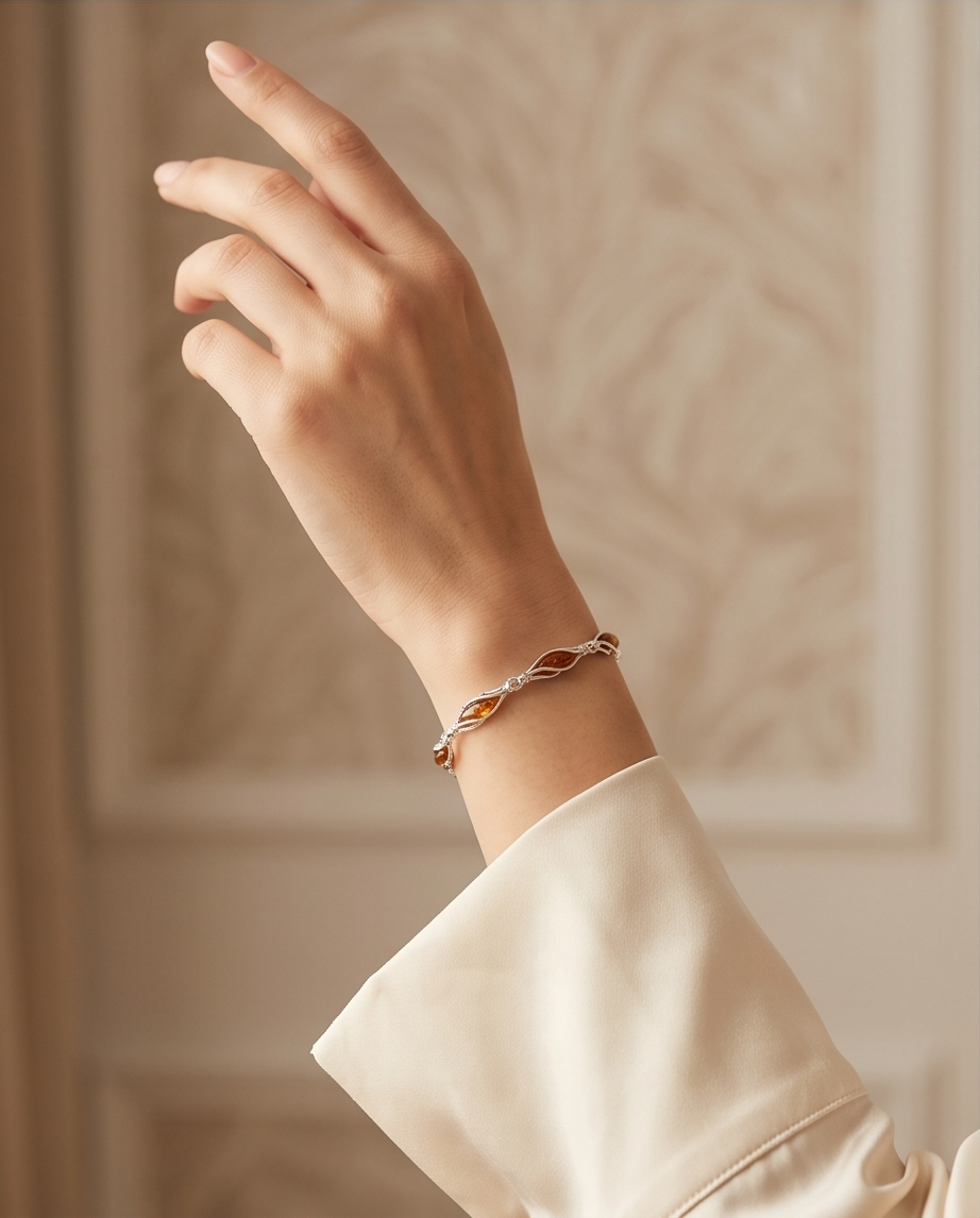 Armband „EMBRACE“ aus 925 Sterling Silber & Bernstein